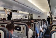 Фото - Стало известно об отношении россиян к аплодисментам в самолете