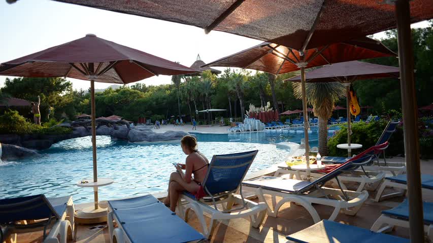 Фото - Россияне пожаловались на «баснословный» рост цен на проживание в отелях Турции