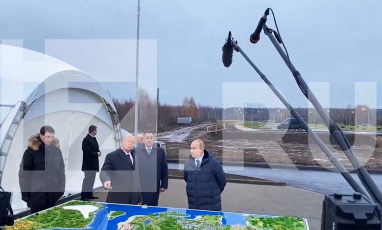 Фото - Путину презентовали макет особой экономической зоны «Завидово»